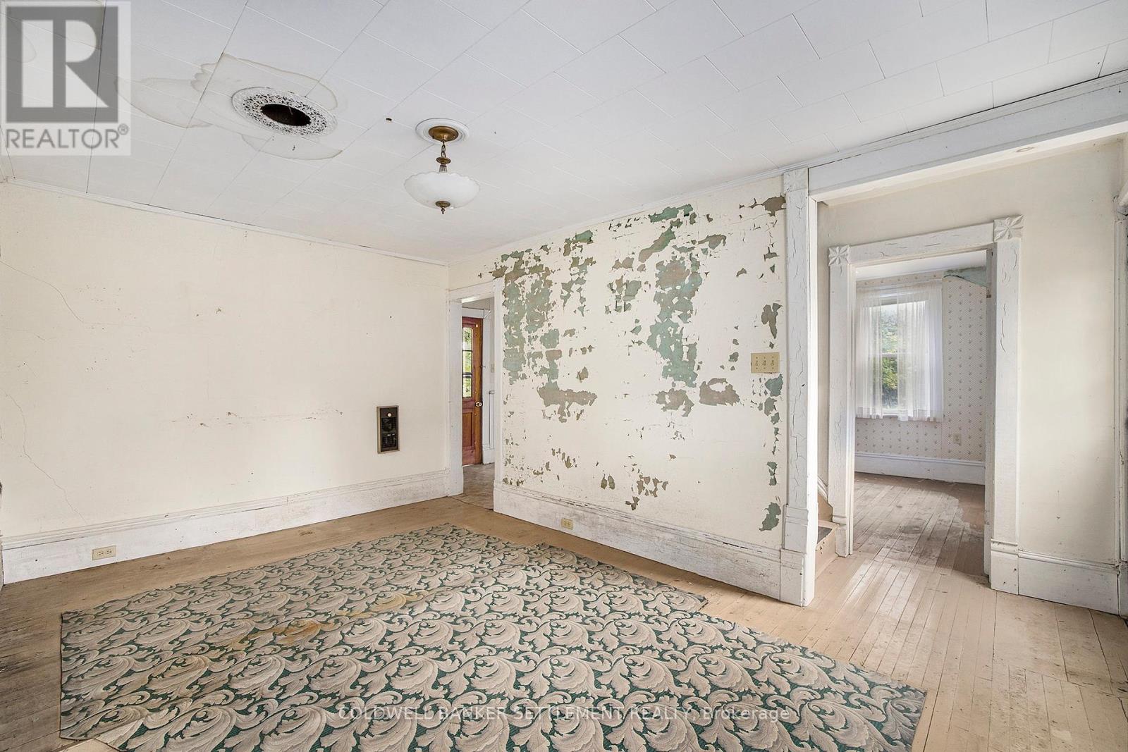2297 South Lavant Road