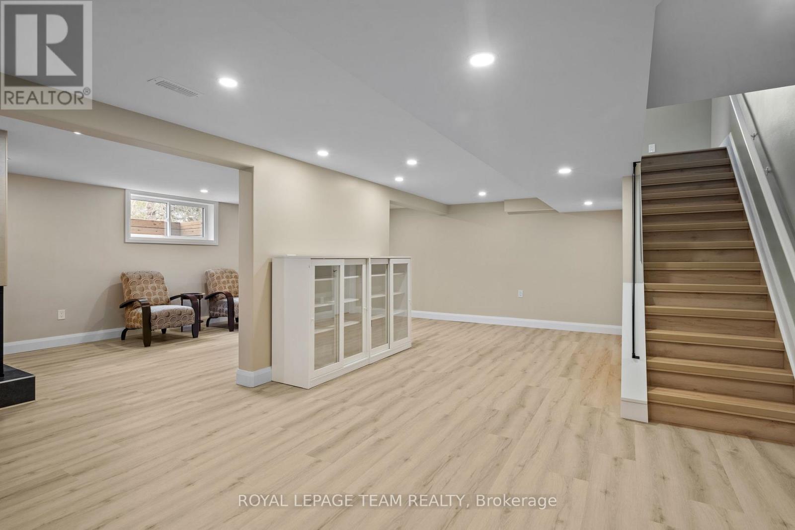 1056 Heenan Terrace