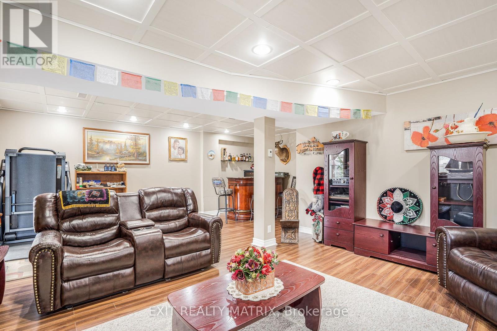 569 Emerald Street