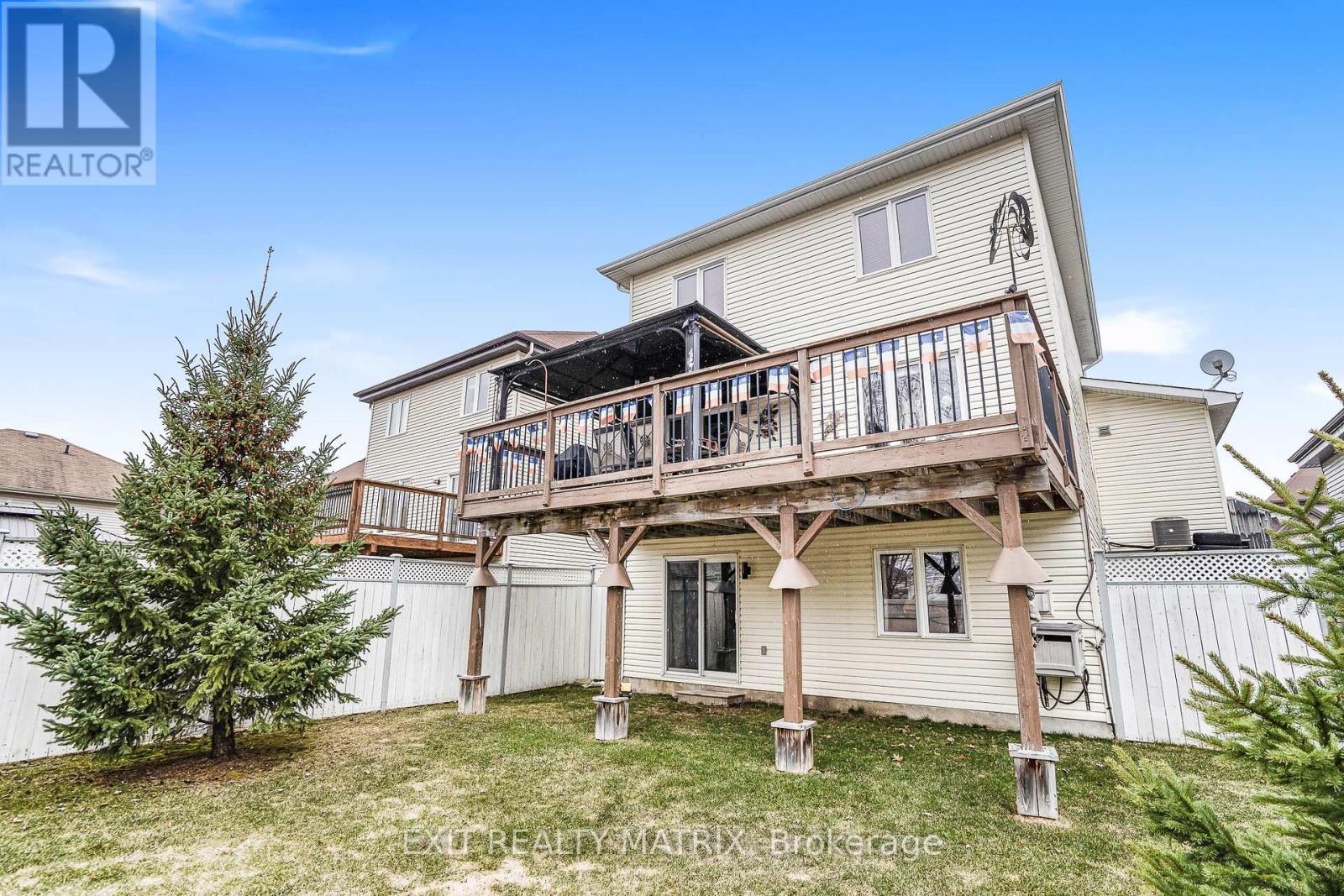 569 Emerald Street