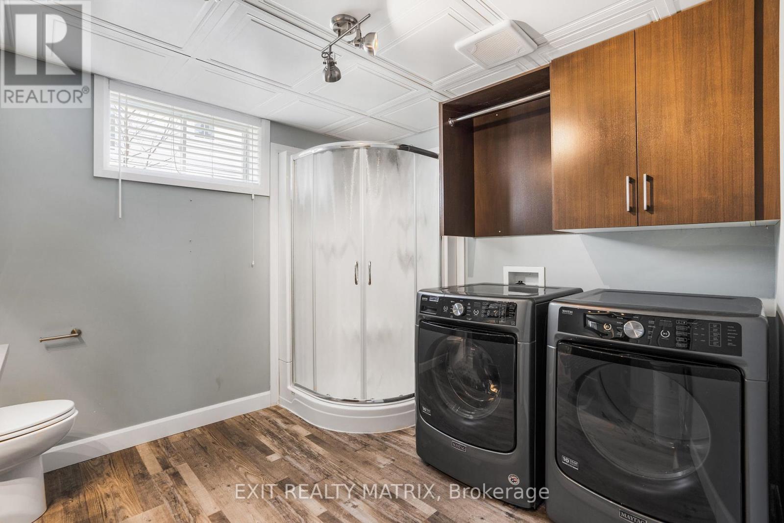 84 Anik Street