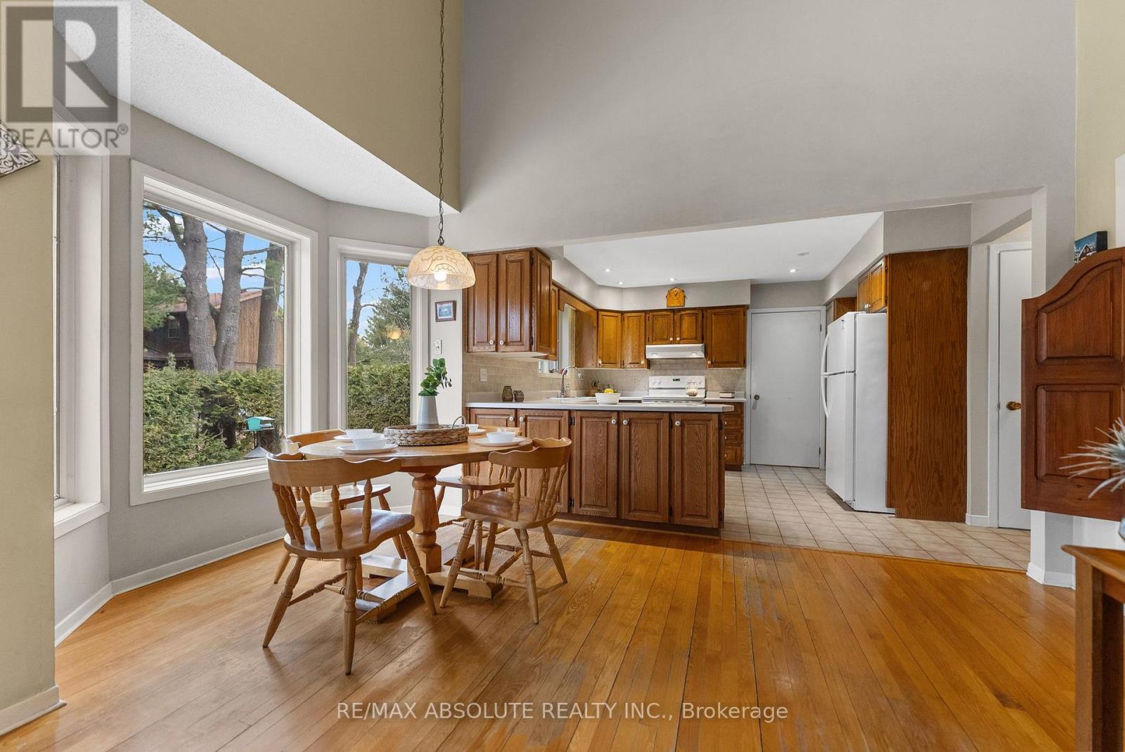 33 Old Orchard Lane