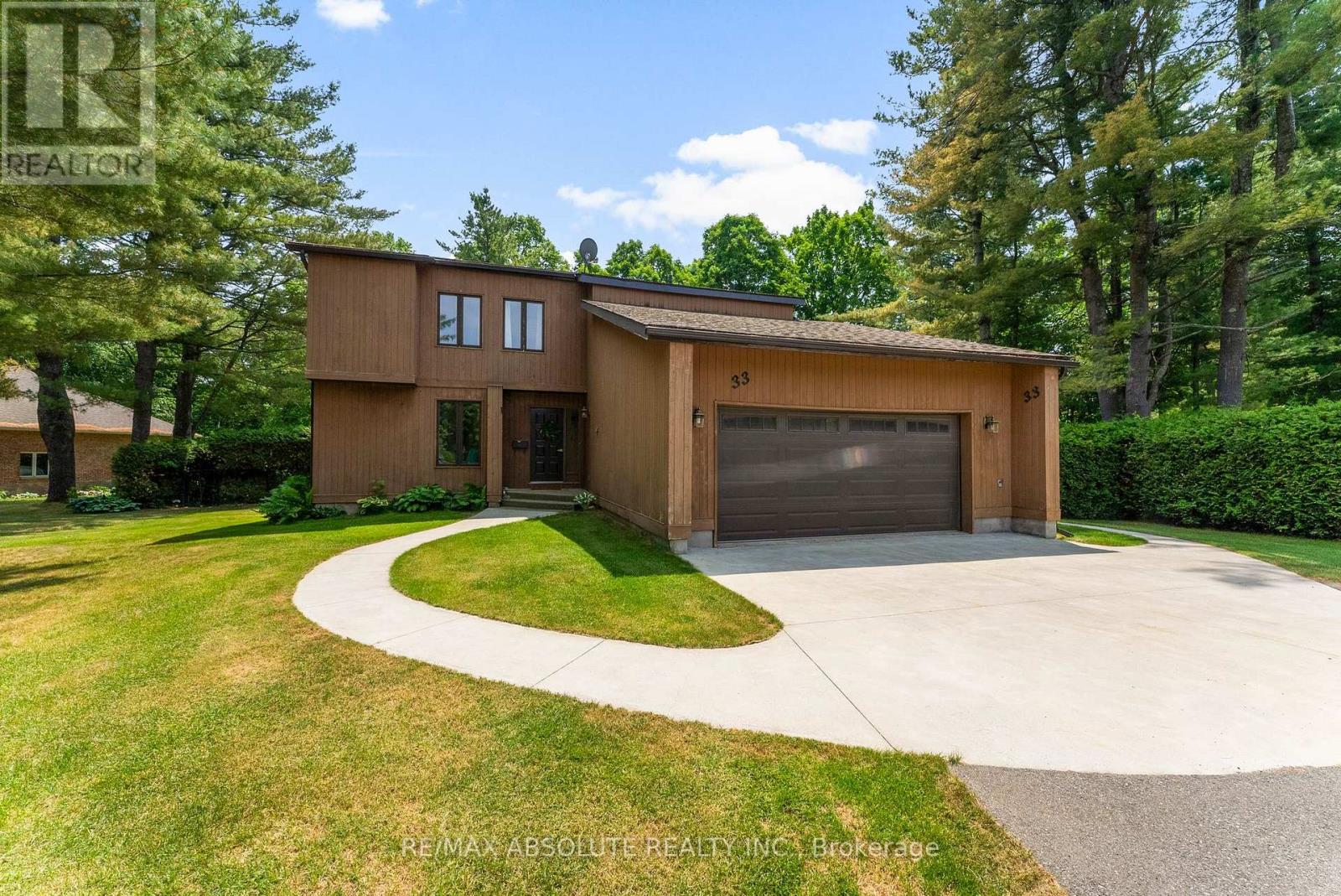 33 Old Orchard Lane