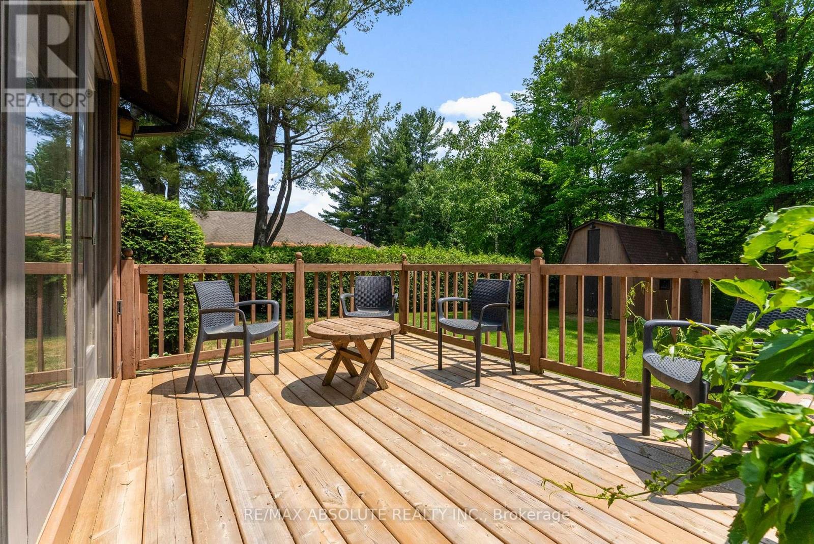 33 Old Orchard Lane