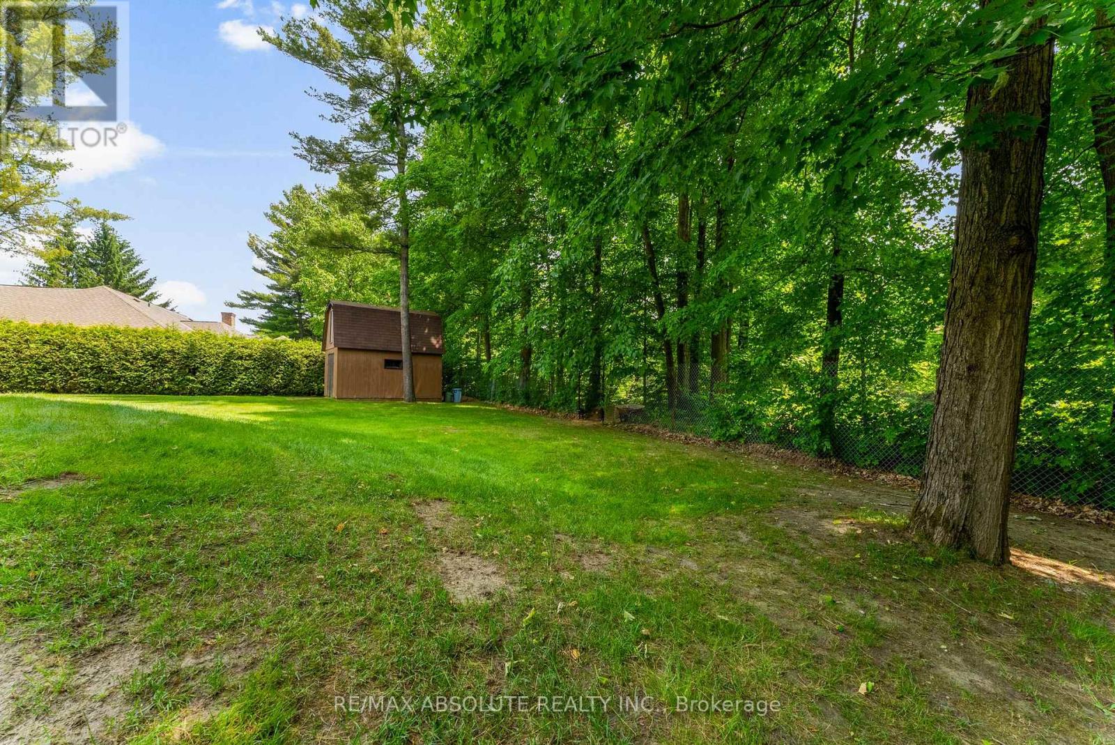 33 Old Orchard Lane