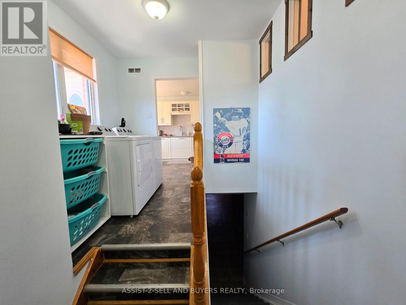 15206 Colonial Drive