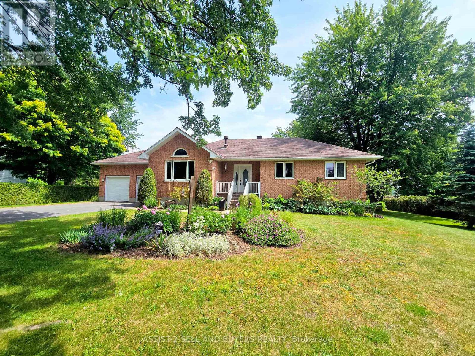 15206 Colonial Drive
