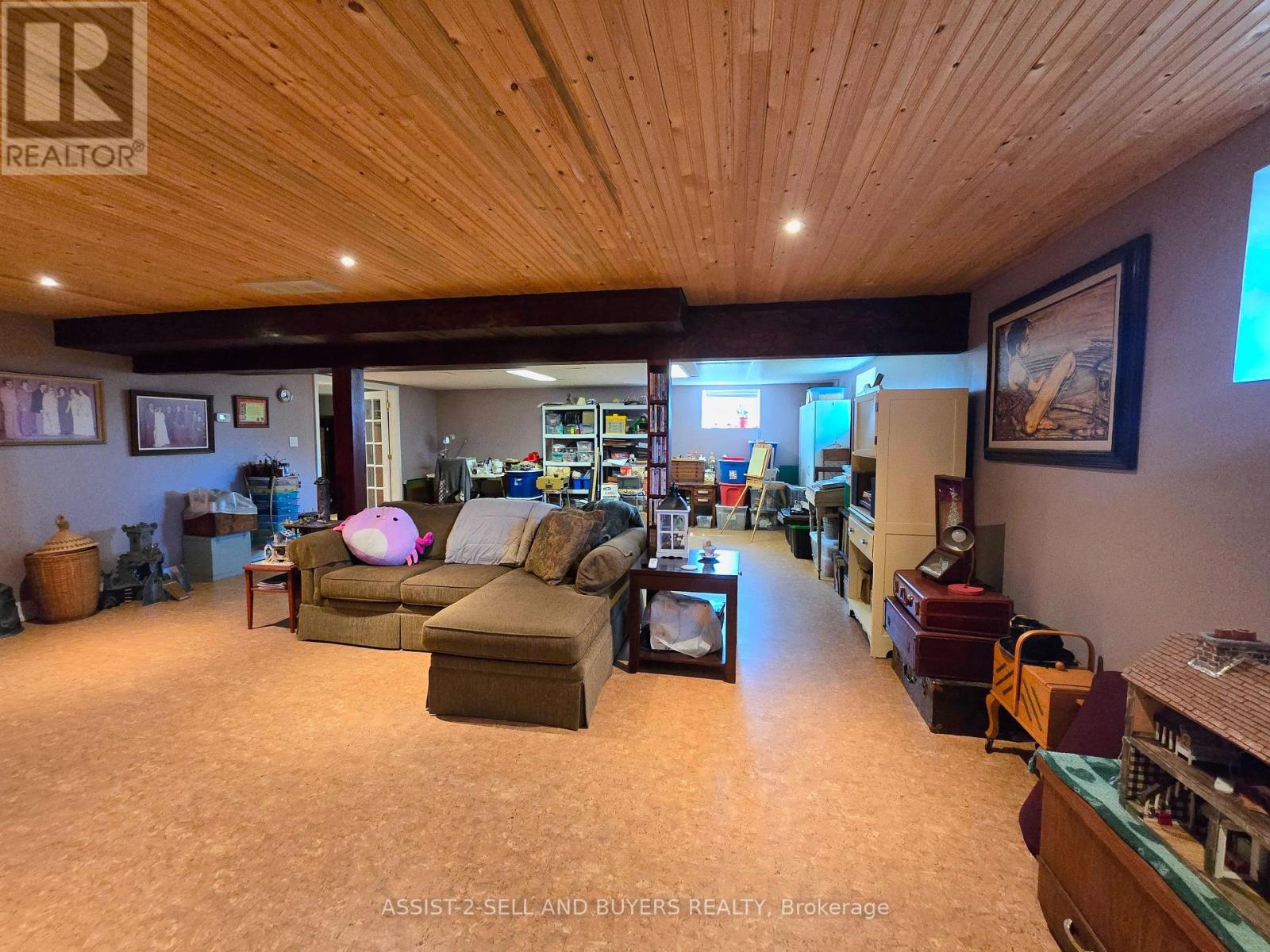 15206 Colonial Drive