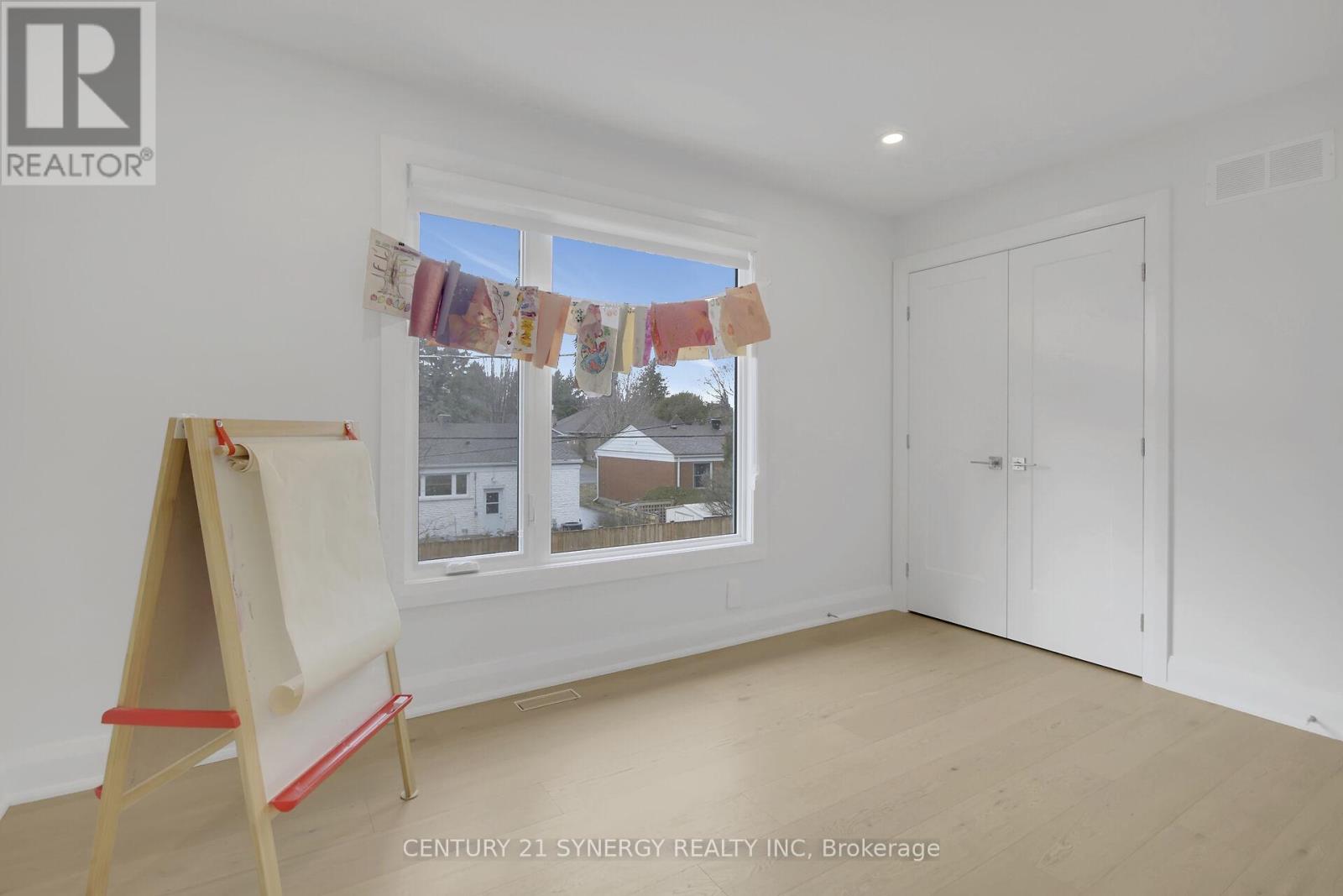 16 Glenridge Road