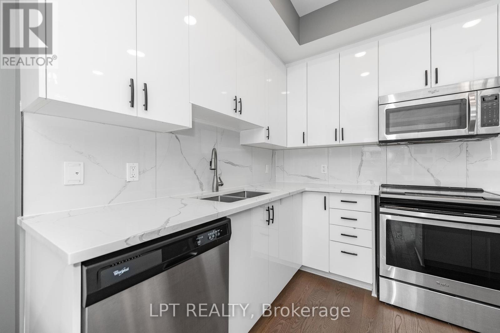 203 - 615 Longfields Drive