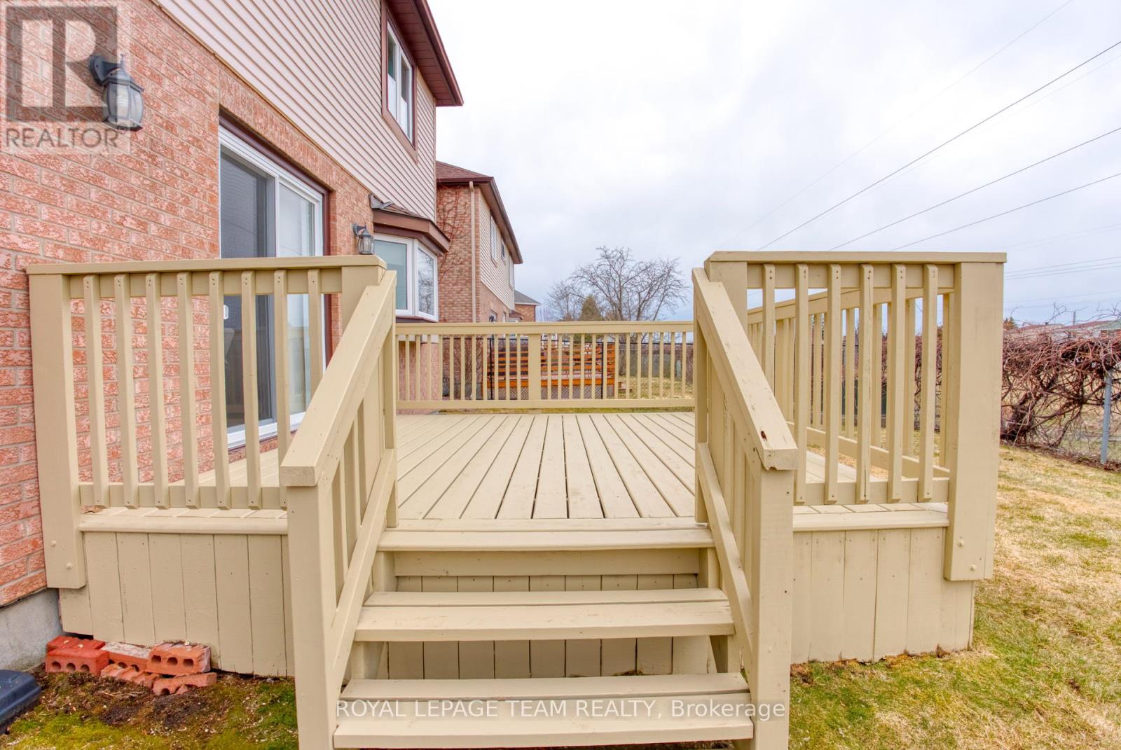 17 Arbuckle Crescent