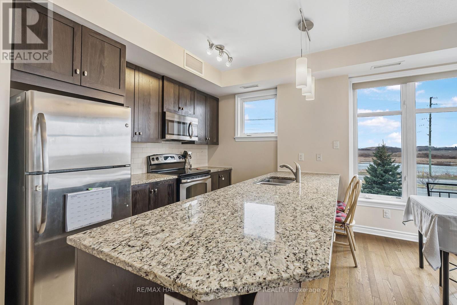 201 - 140 Guelph Private