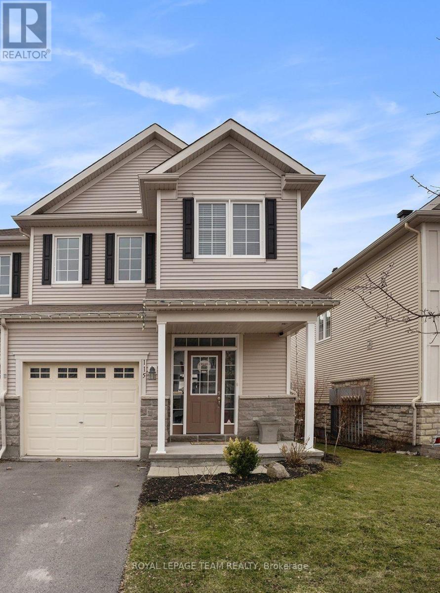 115 Laramie Crescent