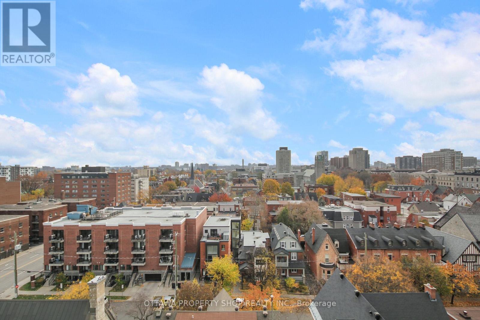 1205 - 238 Besserer Street
