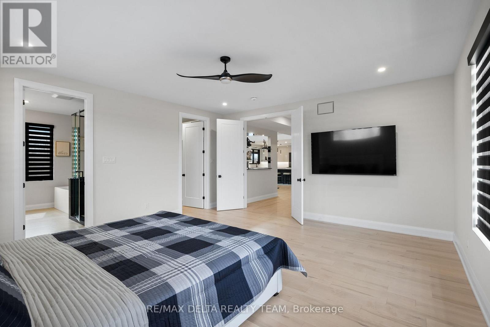 663 Ballycastle Crescent