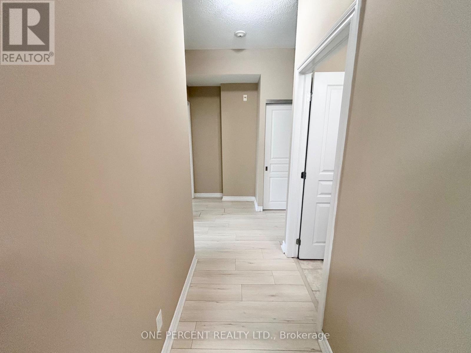 201 - 100 Roger Guindon Avenue