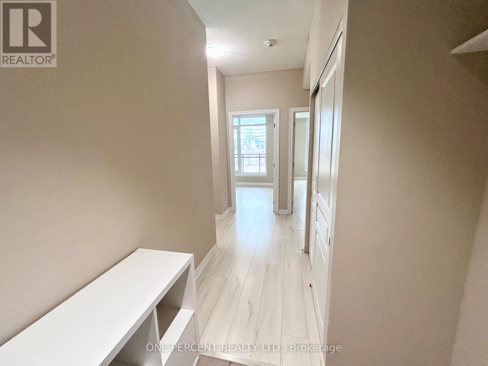 201 - 100 Roger Guindon Avenue