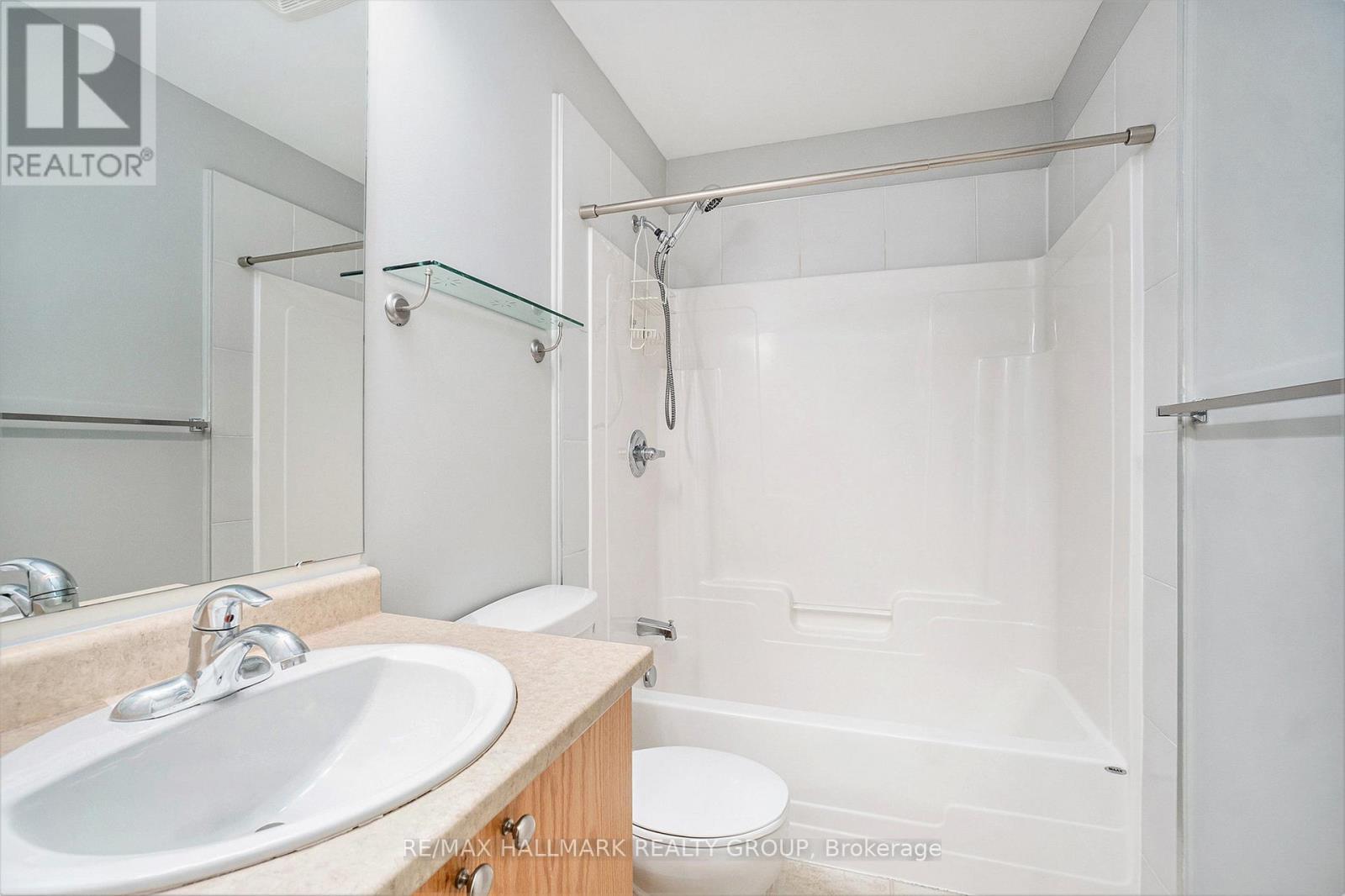 211 - 151 Potts Private