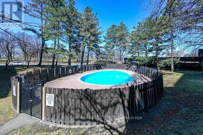 Unit 1215 - 2951 Riverside Drive E