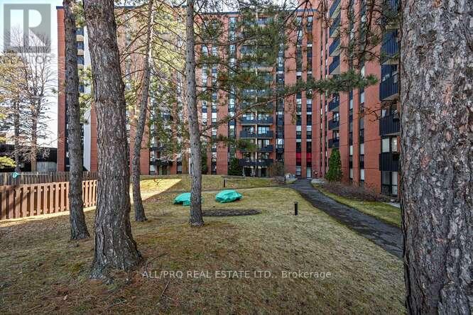 Unit 1215 - 2951 Riverside Drive E