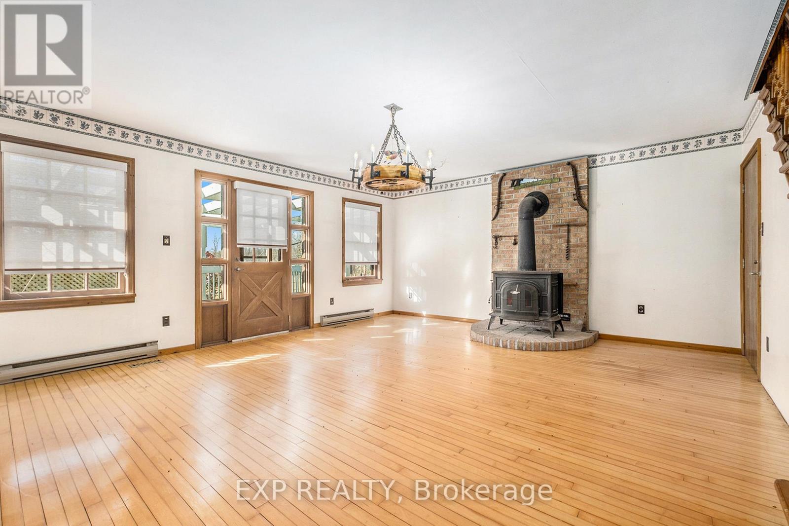 18873 Kenyon Concession 5 Road