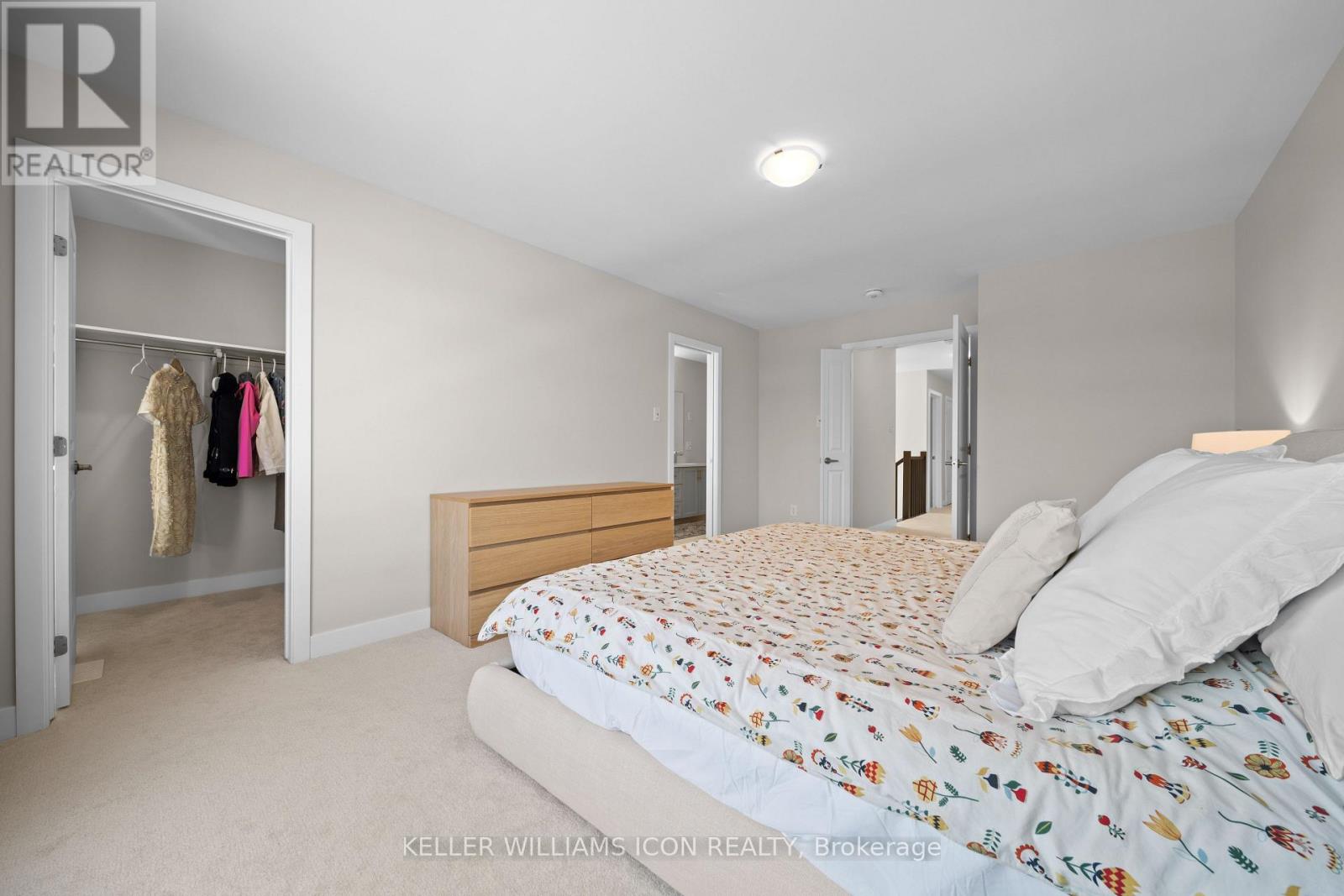 314 Whitham Crescent