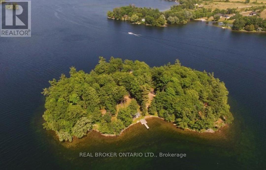 101 Fairclough Island