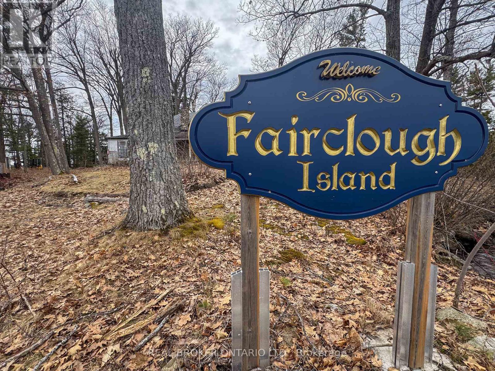 101 Fairclough Island