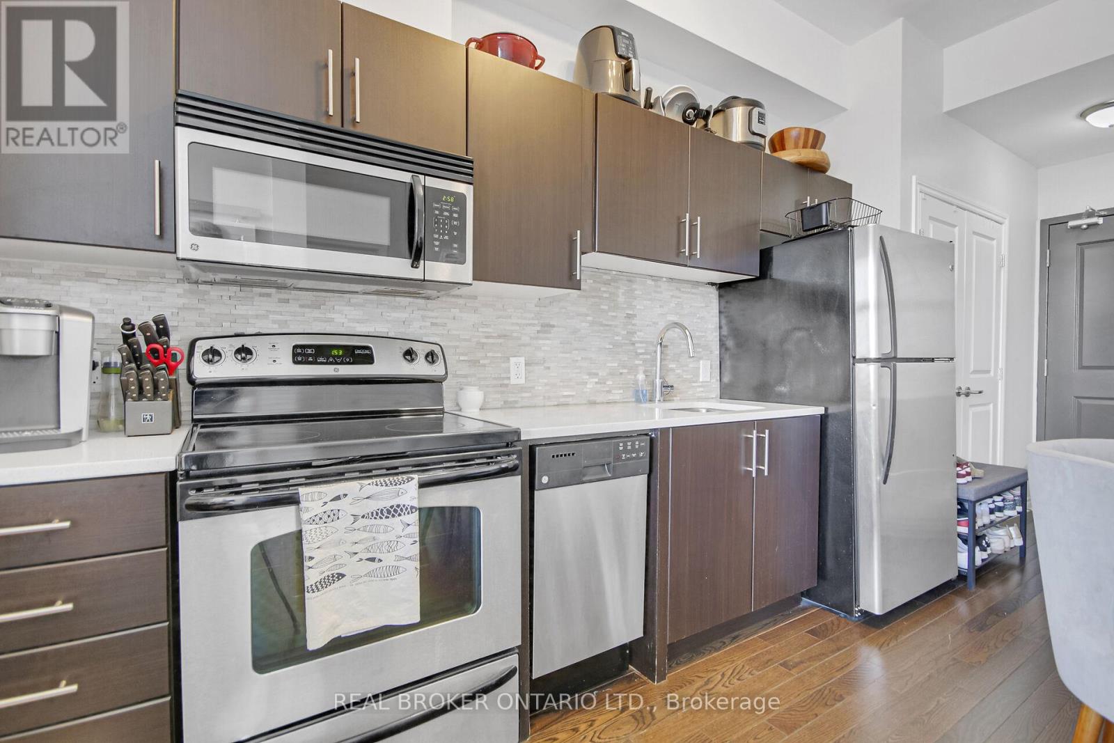 508 - 429 Kent Street