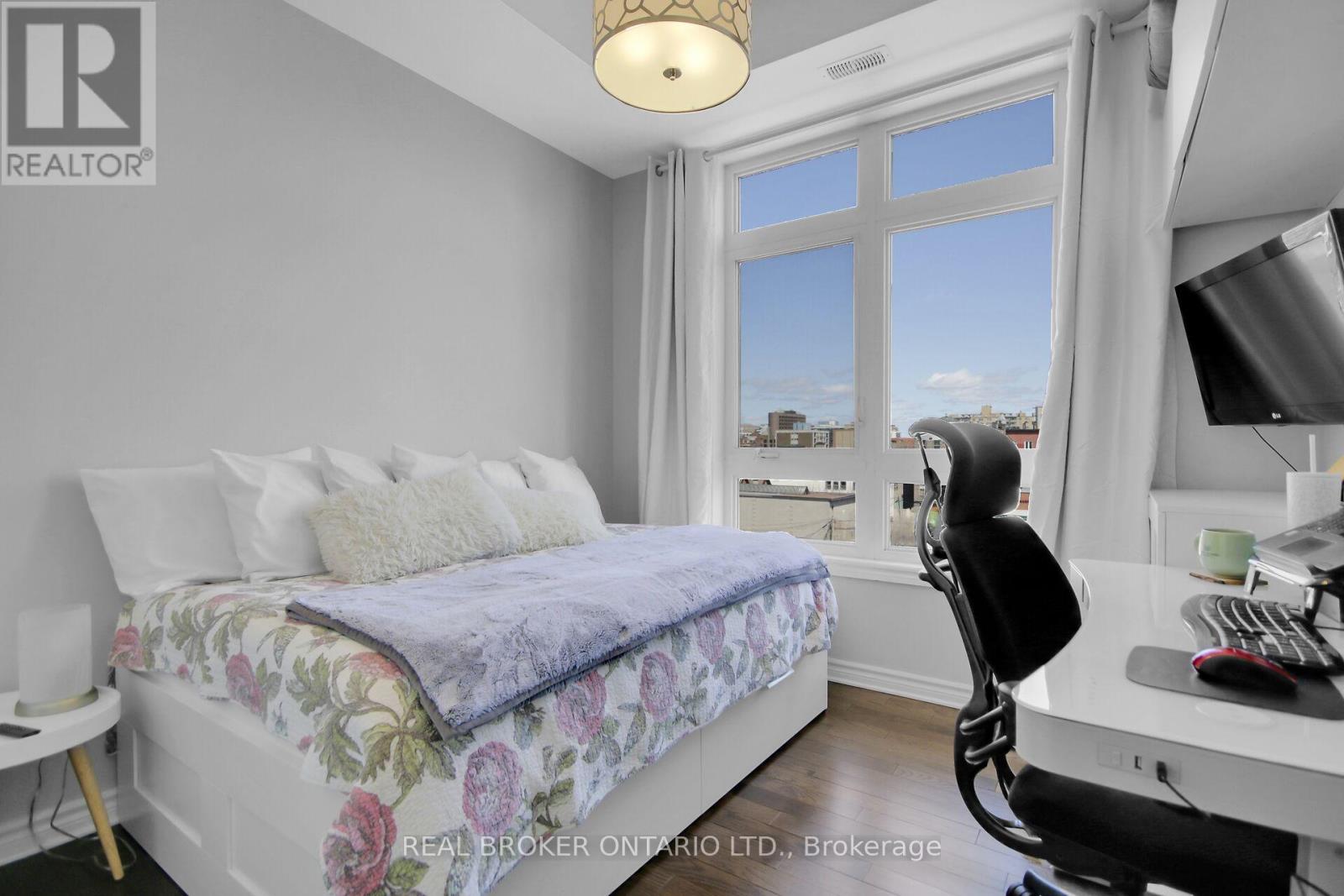 508 - 429 Kent Street