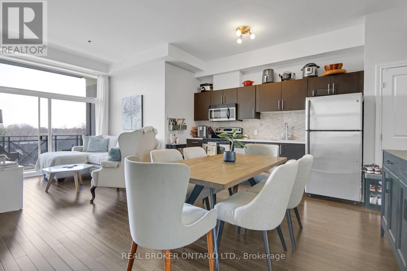 508 - 429 Kent Street