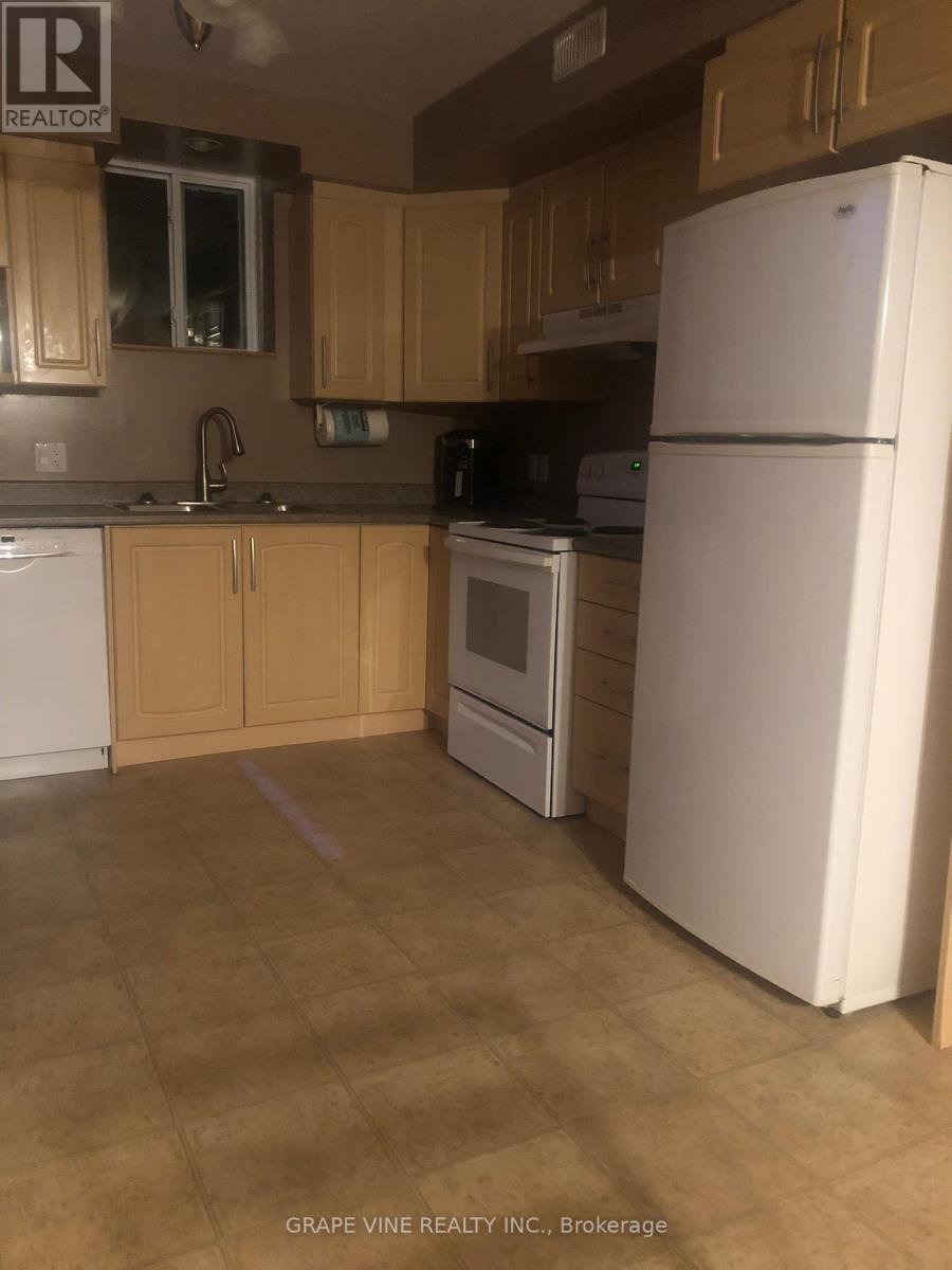 35 Cloverloft Court