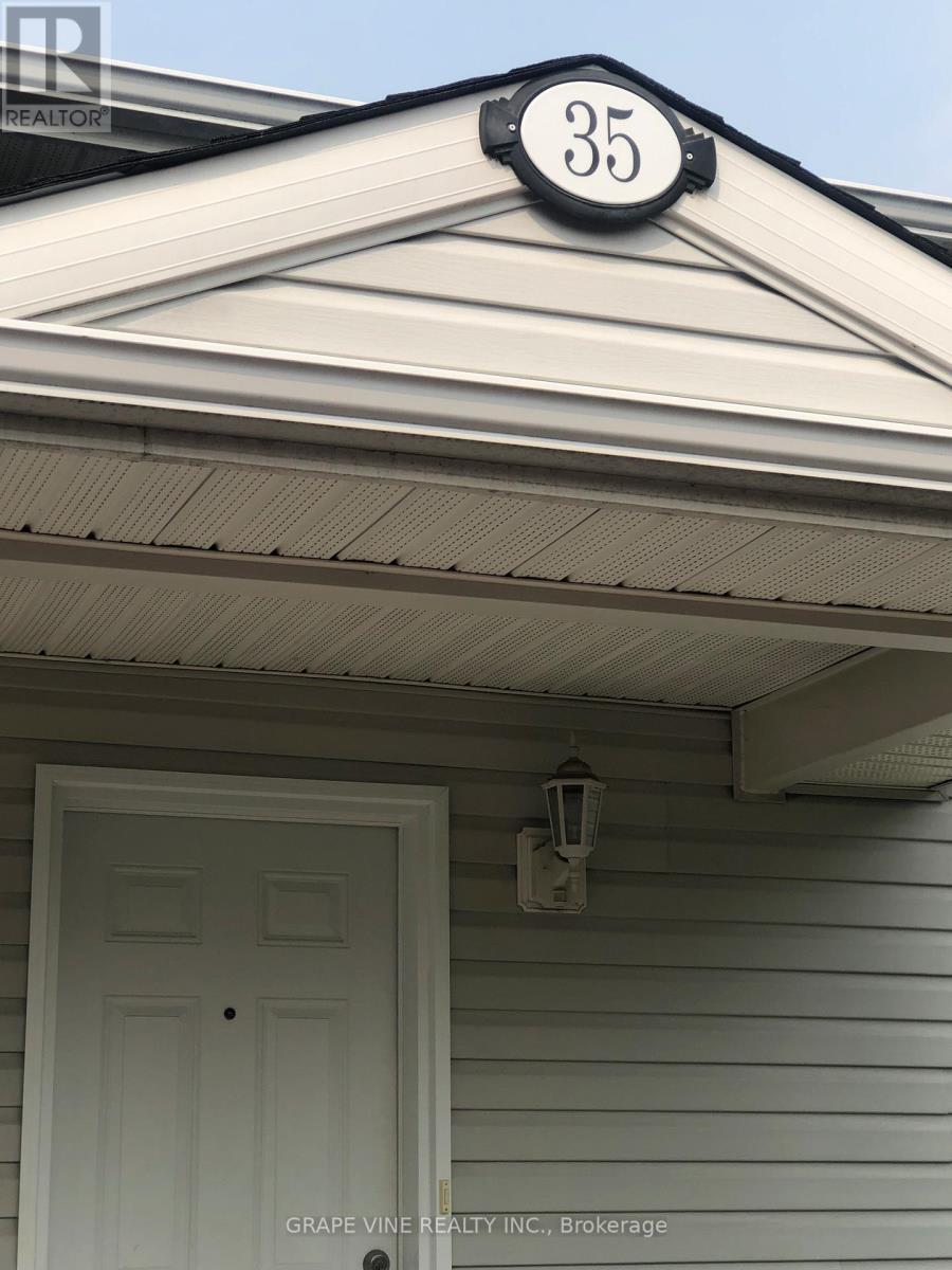 35 Cloverloft Court