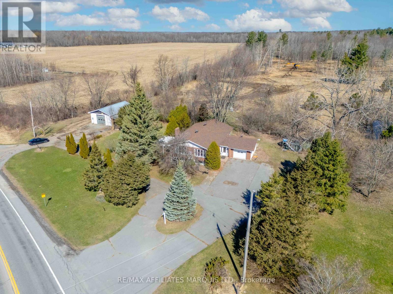 10984 County Rd 2 Road