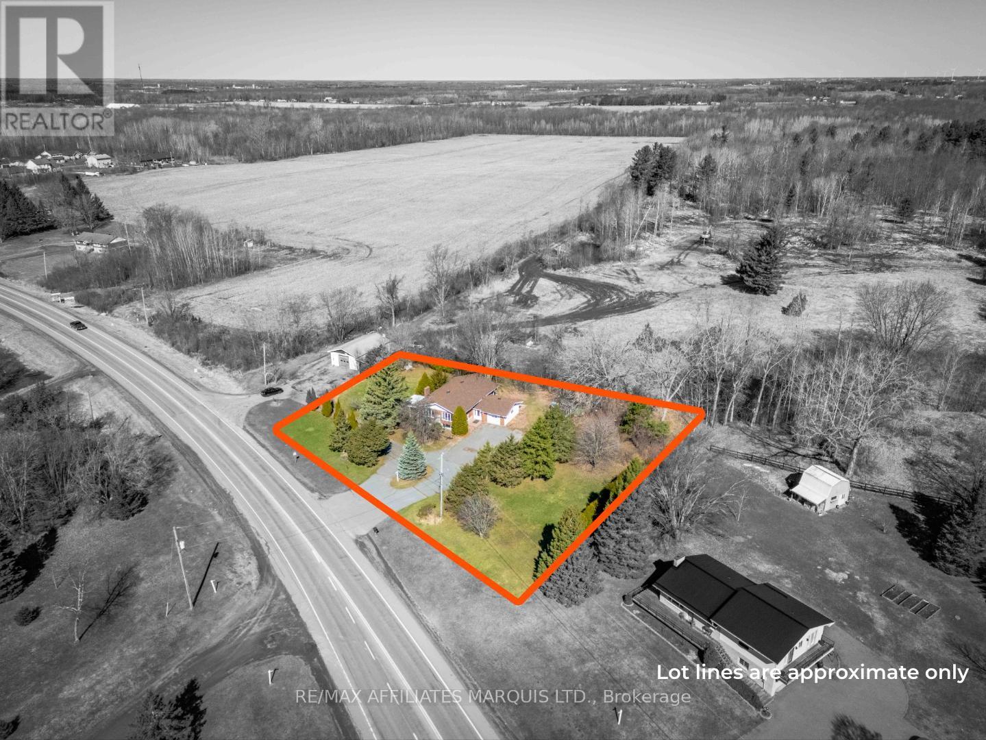 10984 County Rd 2 Road
