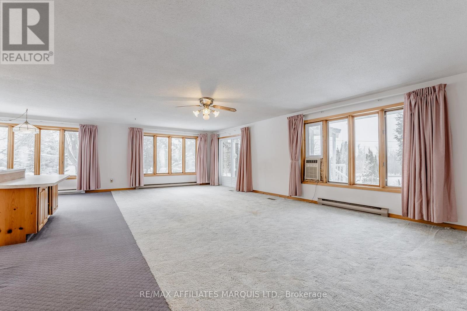 10984 County Rd 2 Road