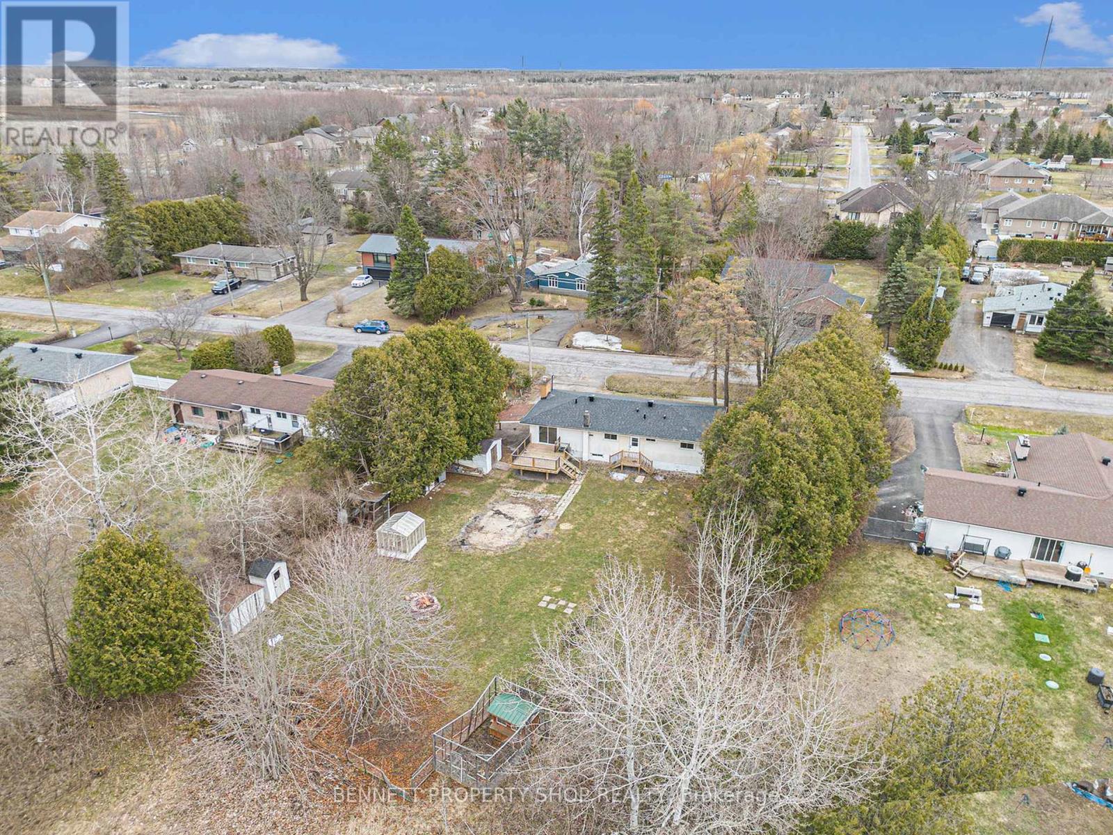 6723 Cedar Acres Drive