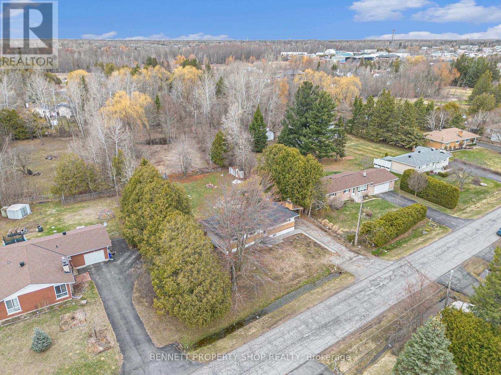 6723 Cedar Acres Drive