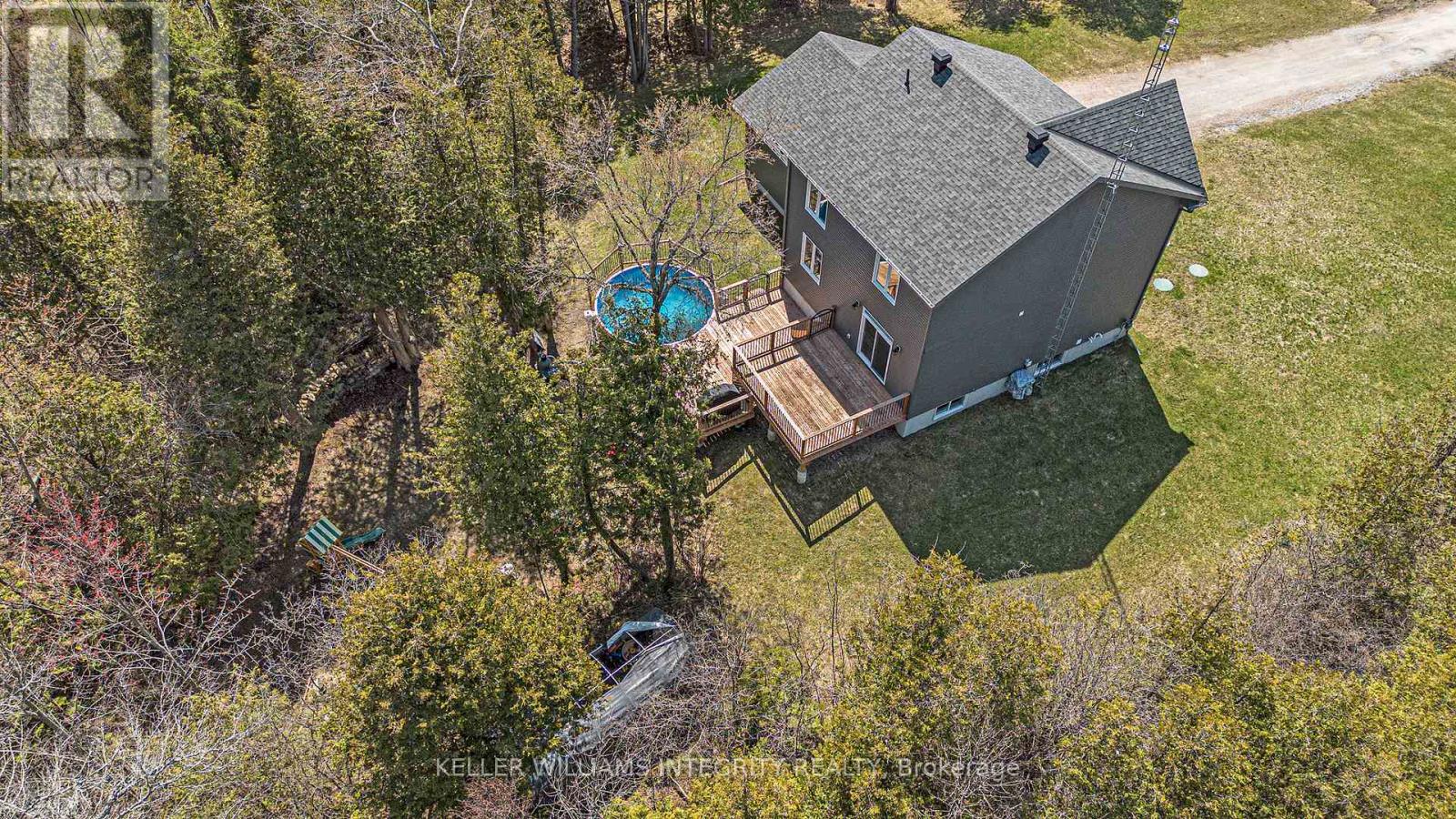 922 Leslie Crain Drive