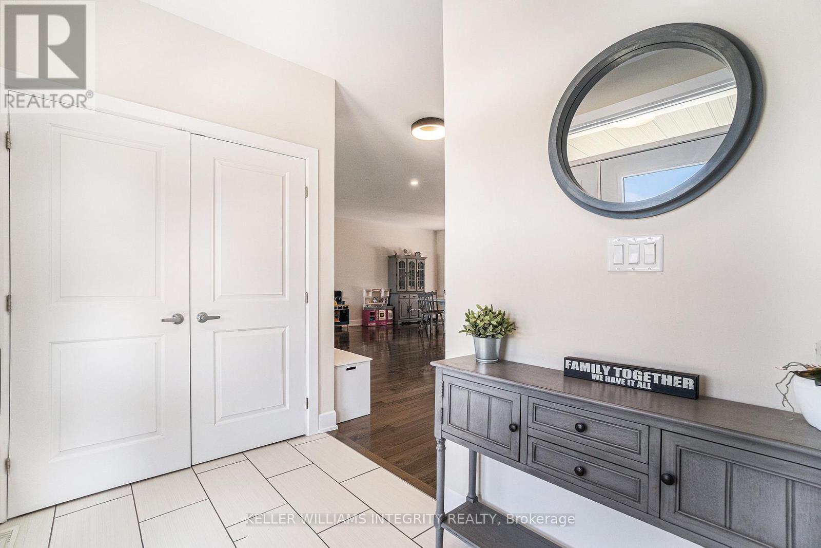 922 Leslie Crain Drive