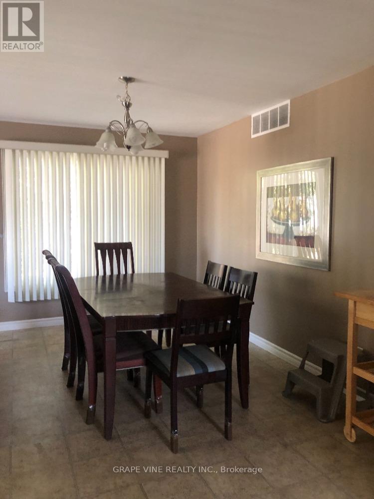 37 Cloverloft Court