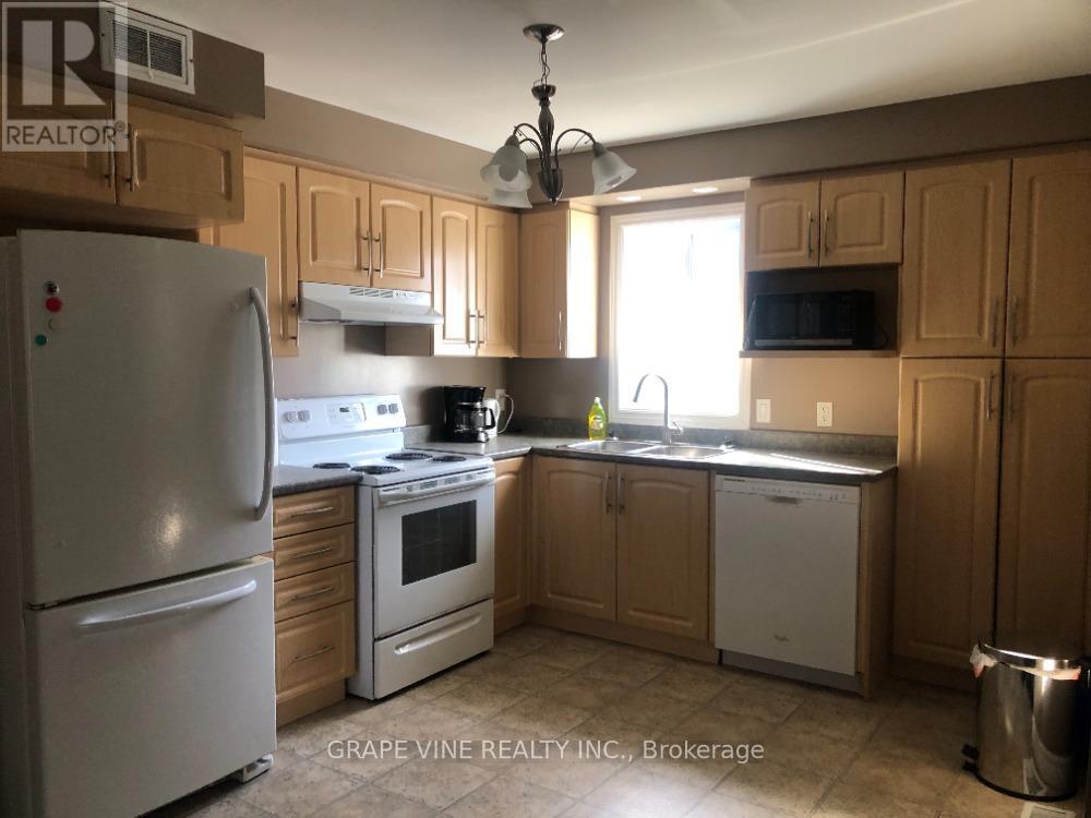 37 Cloverloft Court
