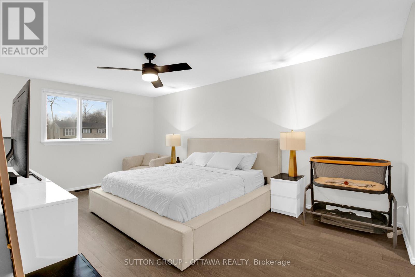 13 Weatherwood Crescent