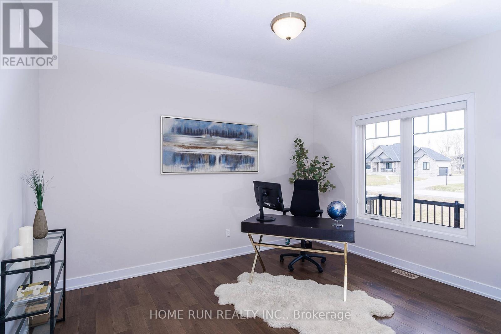212 Summerview Terrace