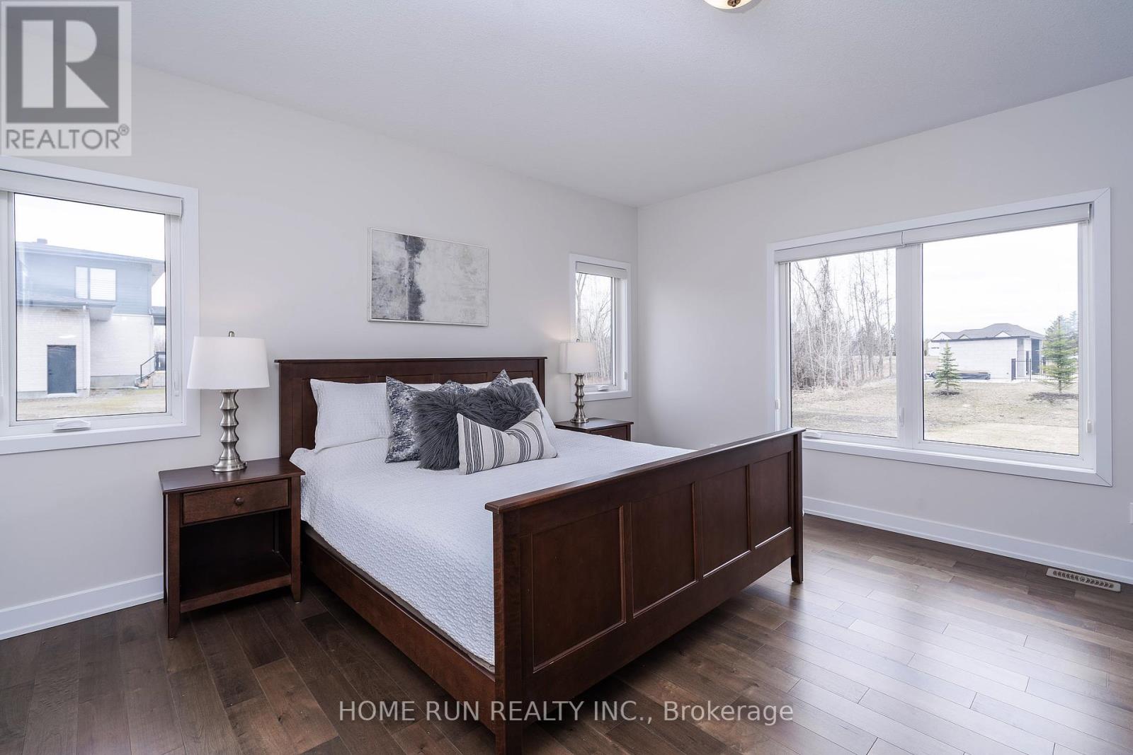 212 Summerview Terrace