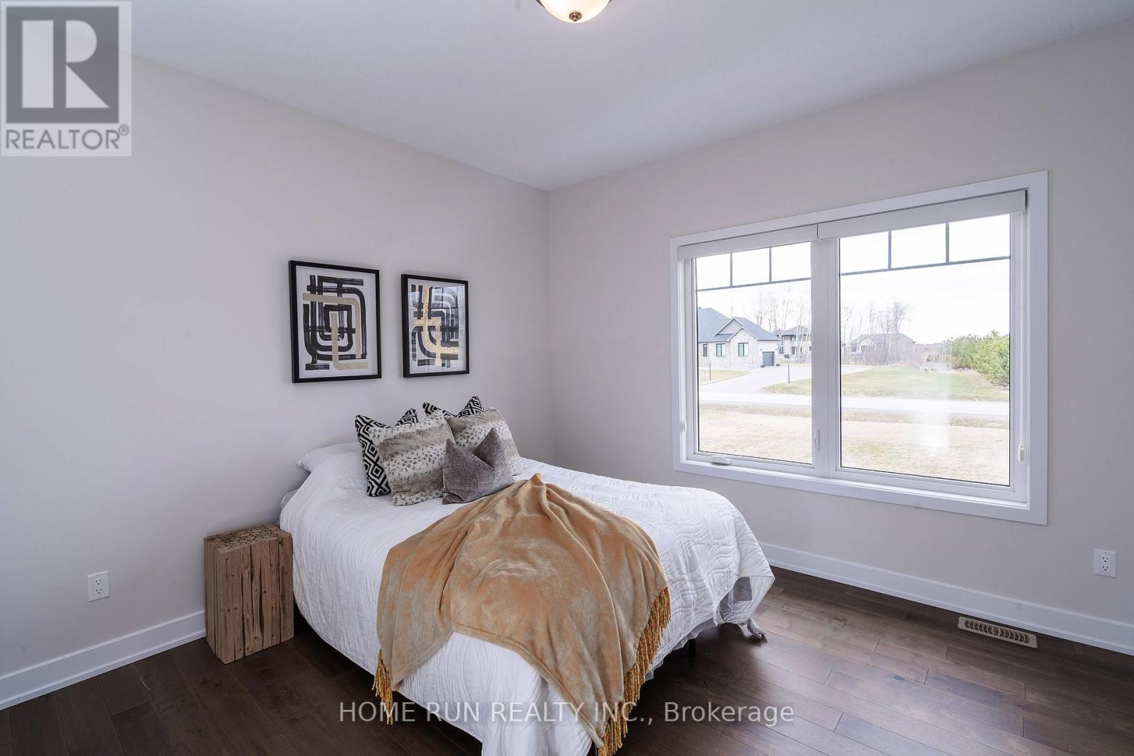 212 Summerview Terrace