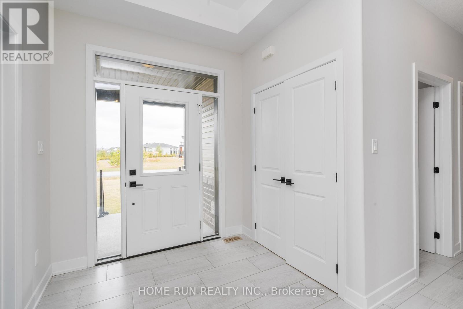 212 Summerview Terrace
