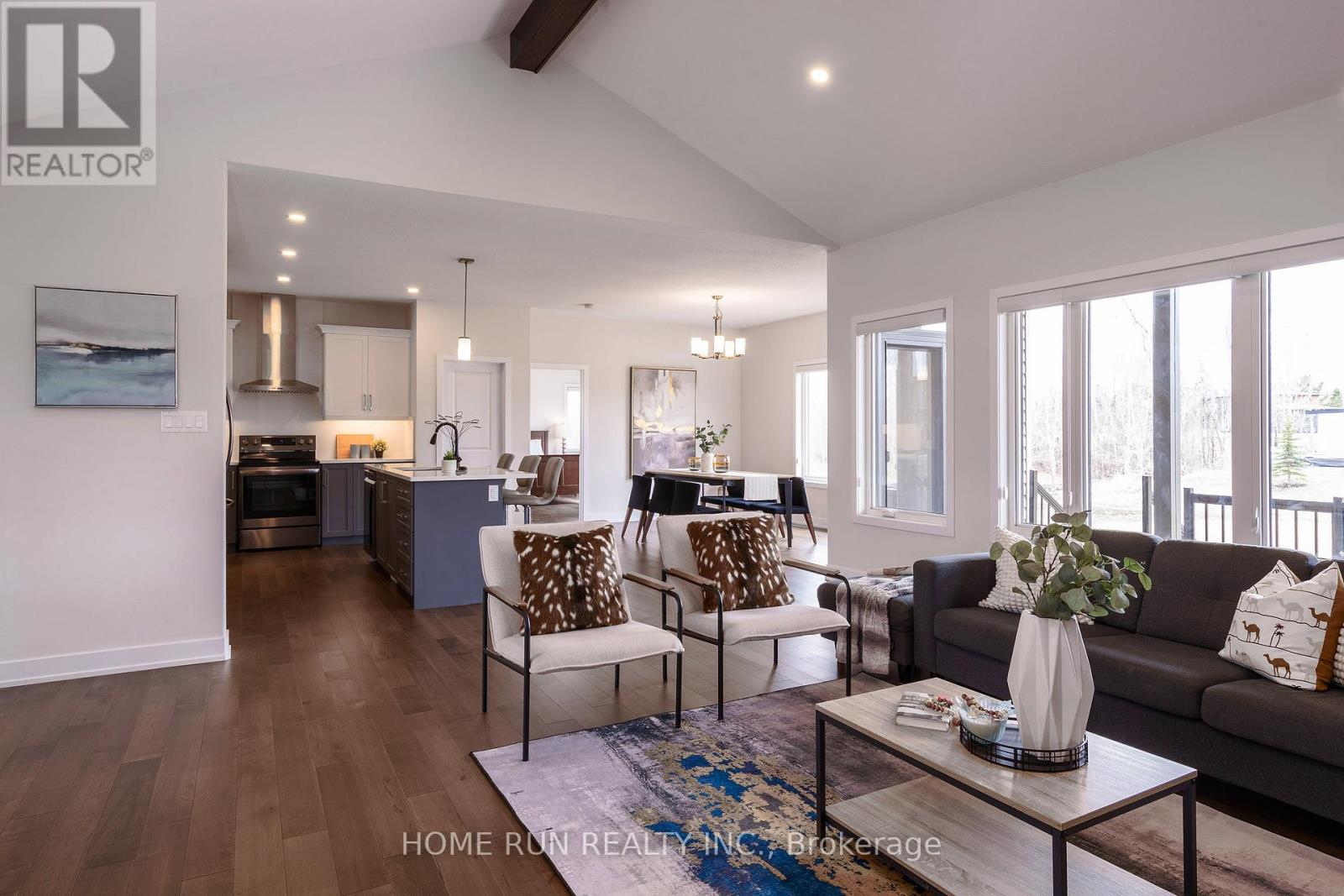 212 Summerview Terrace