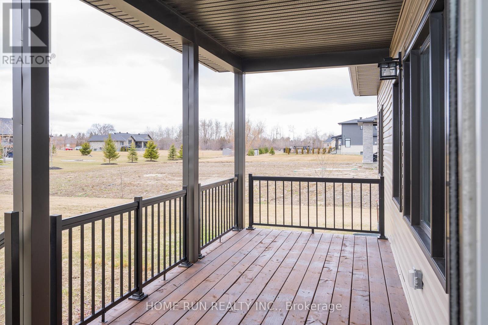 212 Summerview Terrace