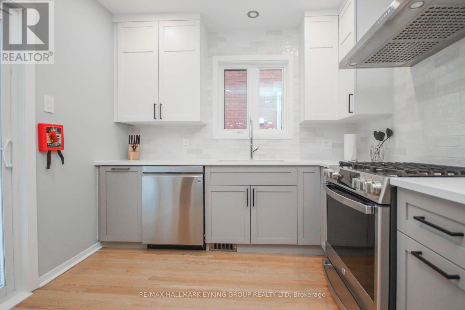 239 York Street
